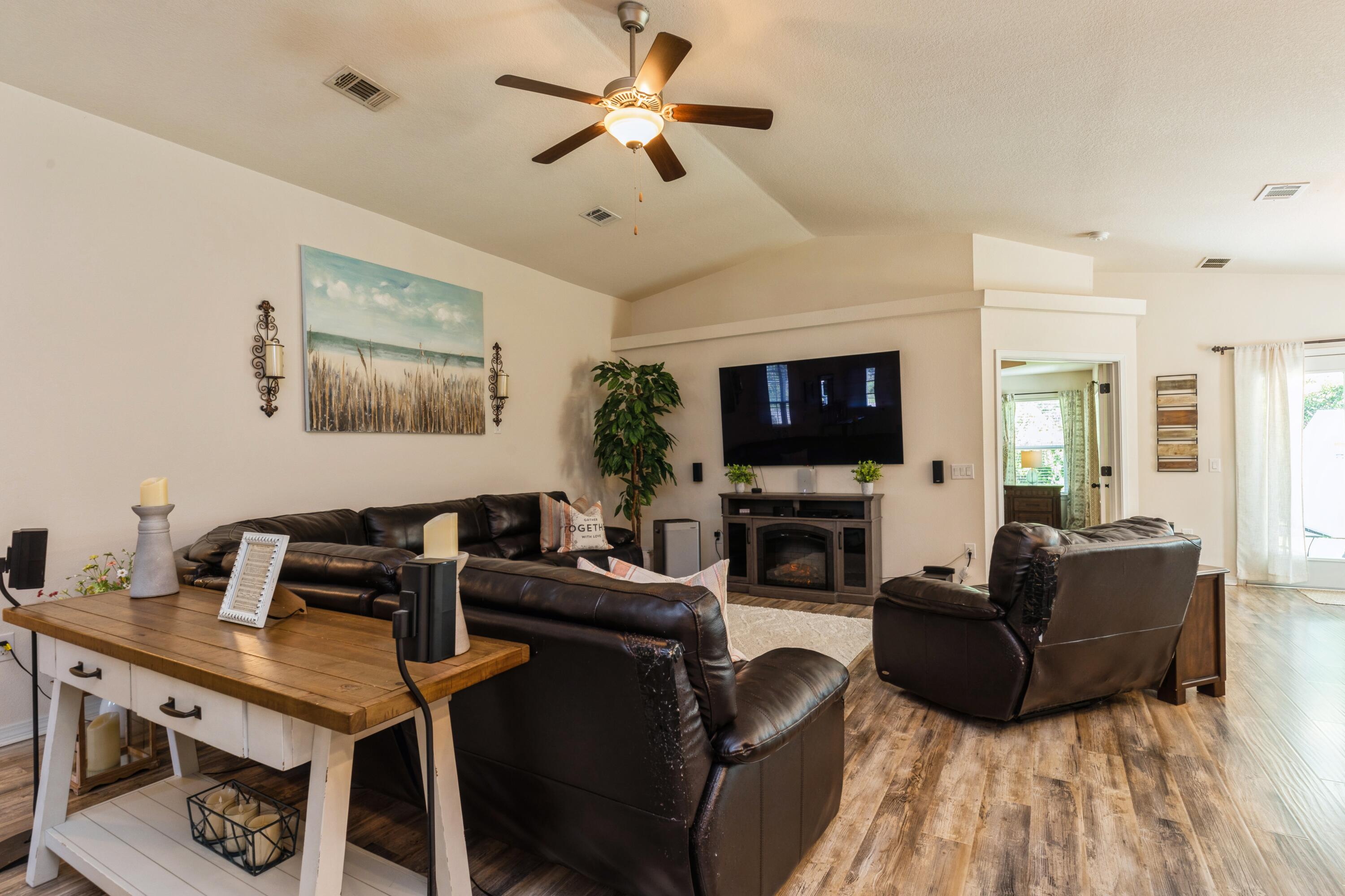 8438 Island Drive