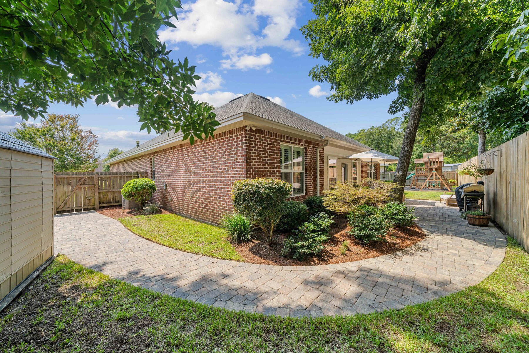 717 Woods Drive