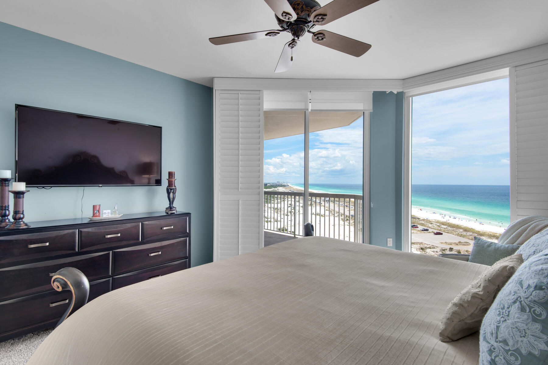 15500 Emerald Coast Parkway, UNIT 1405