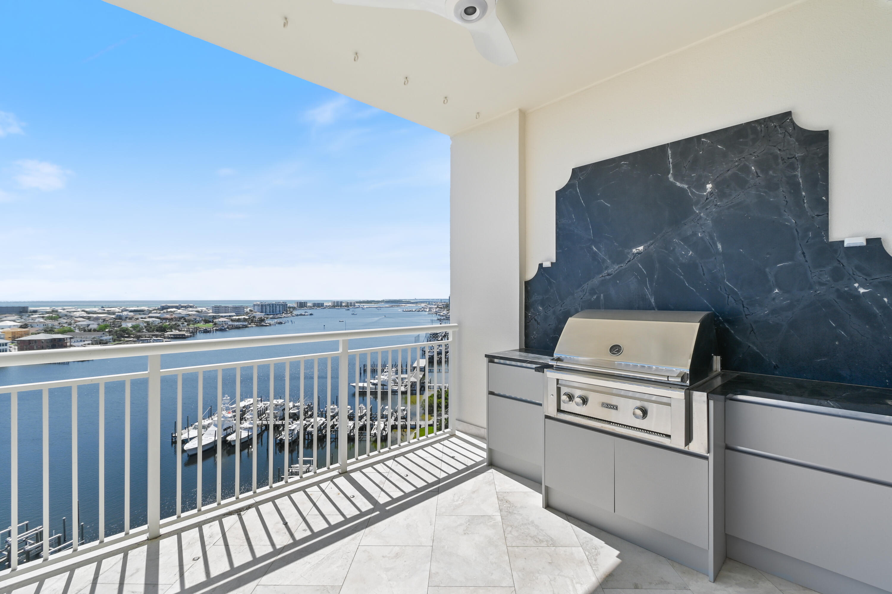 662 Harbor Boulevard UNIT 1020