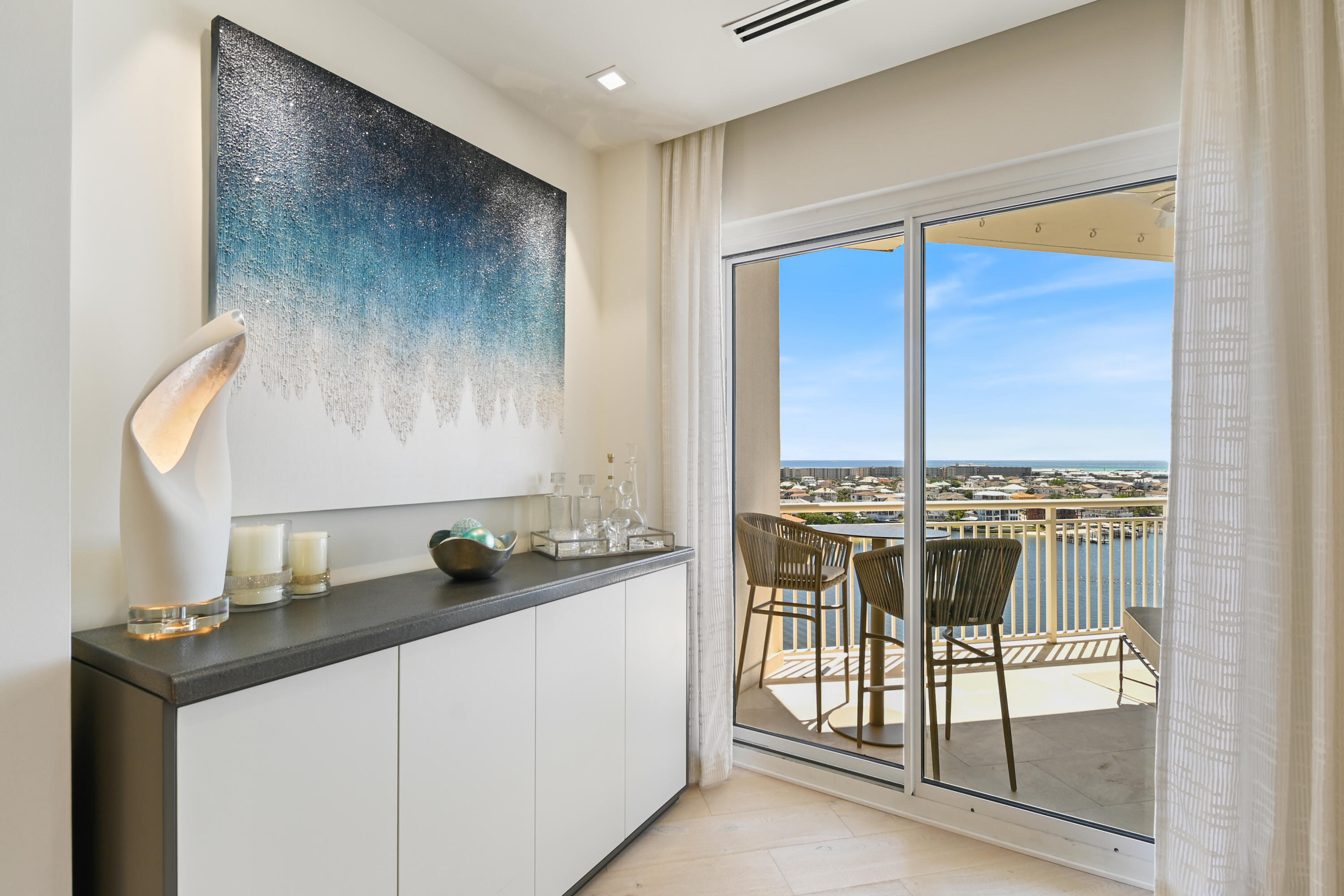 662 Harbor Boulevard UNIT 1020