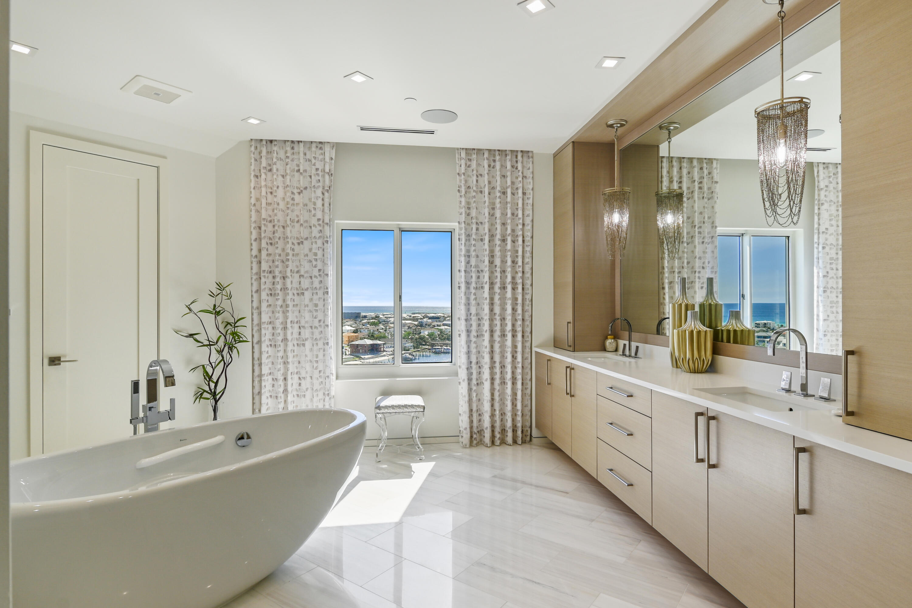 662 Harbor Boulevard UNIT 1020
