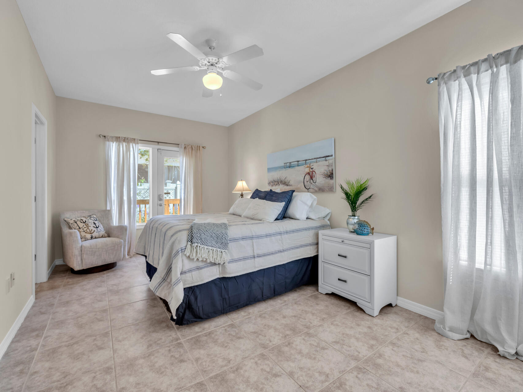 4452 Ocean View Drive