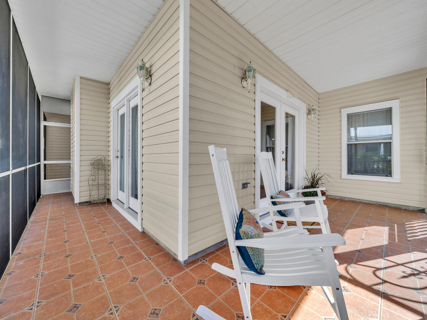 4452 Ocean View Drive