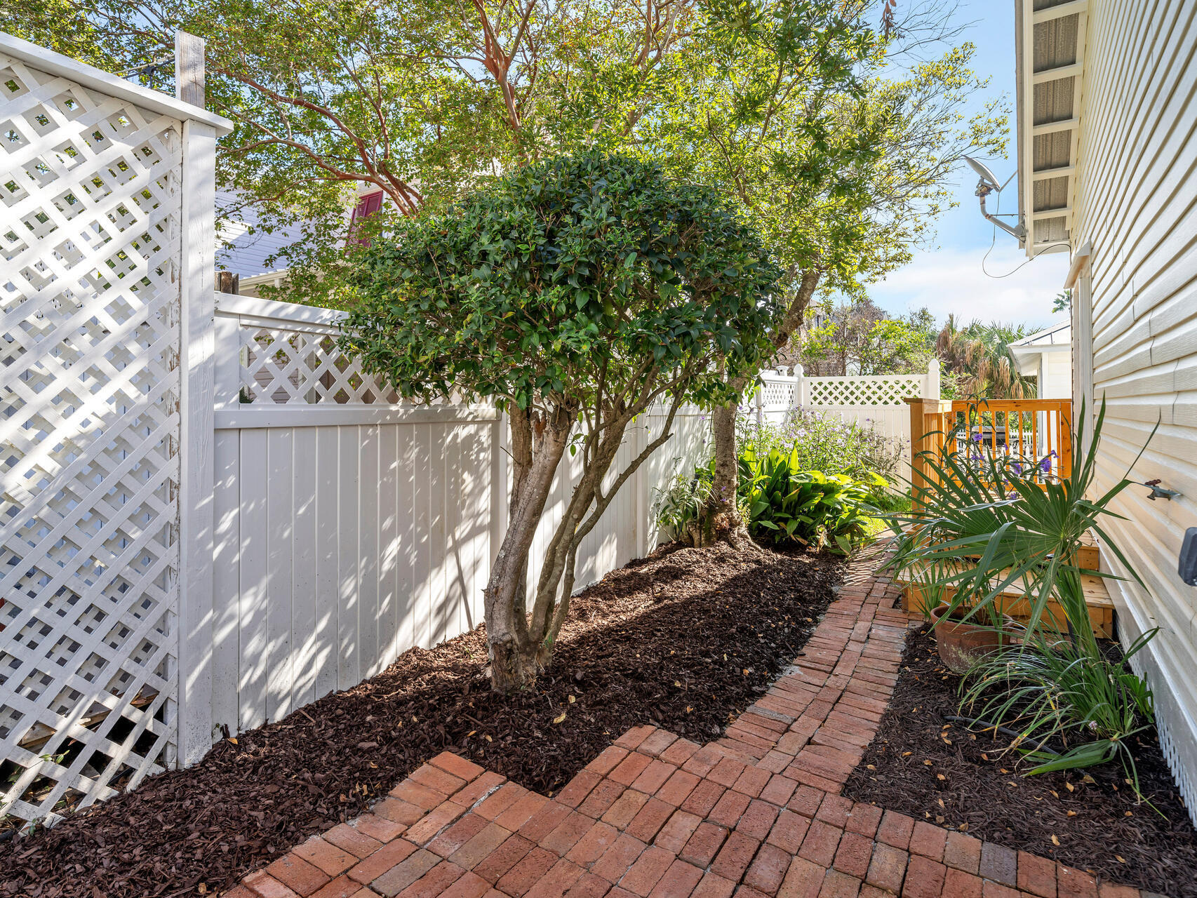 4452 Ocean View Drive