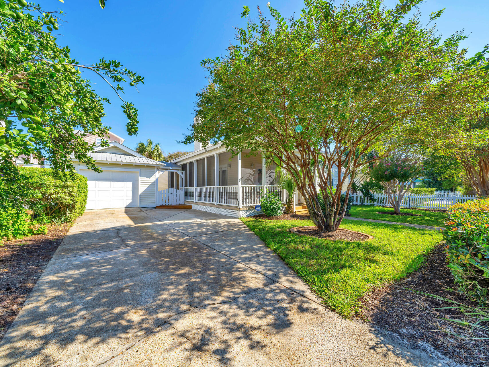 4452 Ocean View Drive