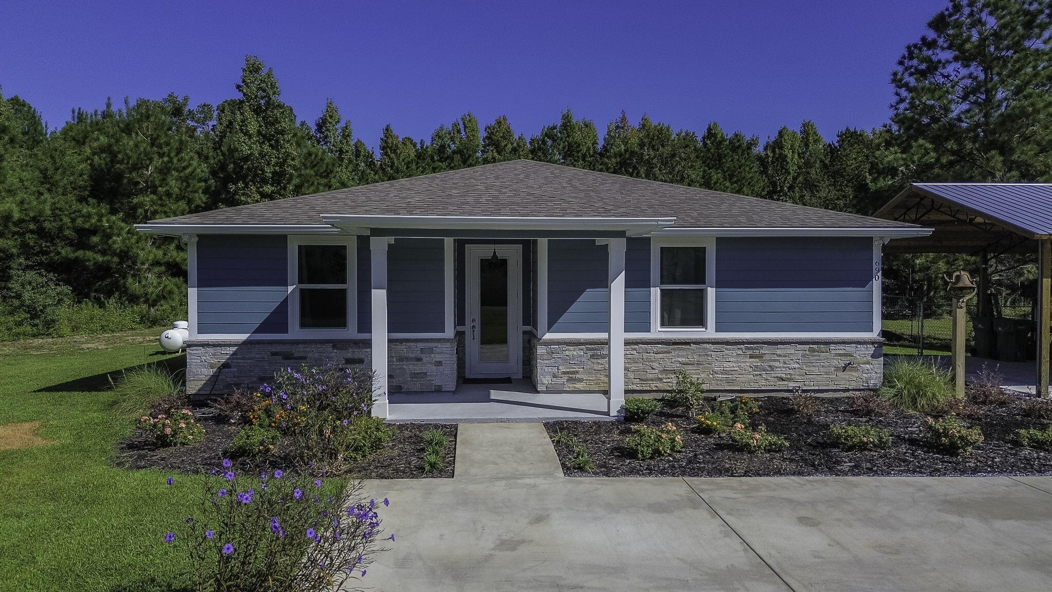 690 Shepp Drive