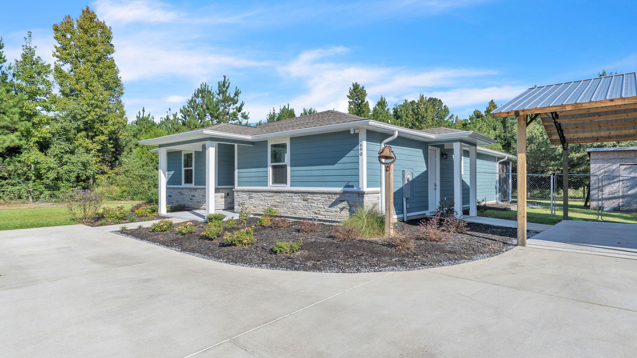 690 Shepp Drive