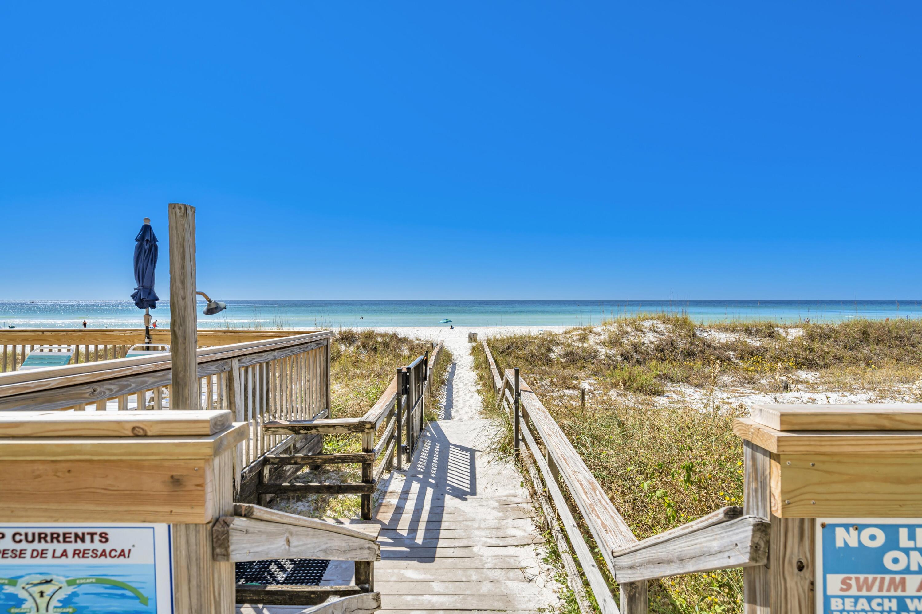 8610 Surf Drive 206