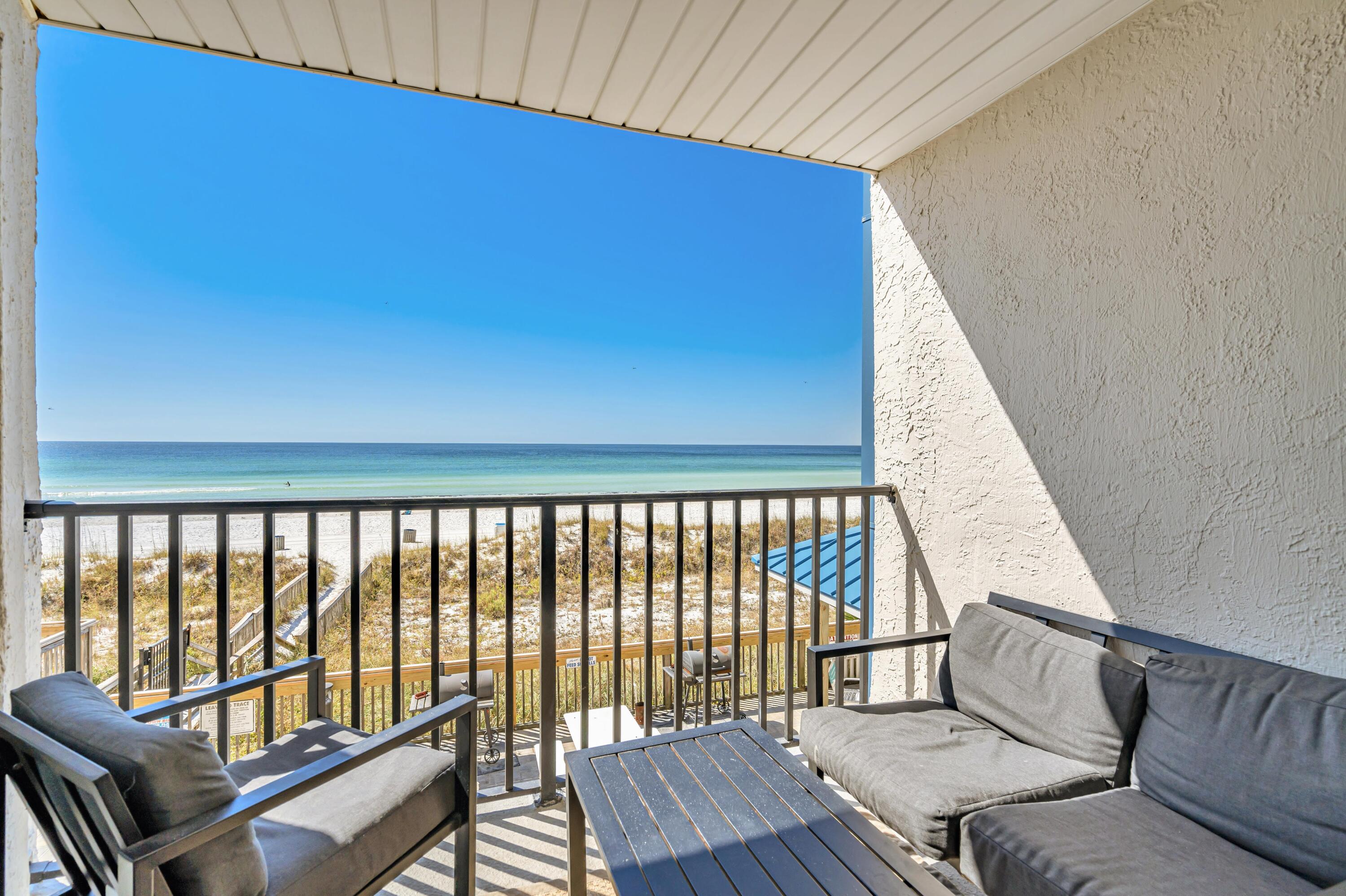 8610 Surf Drive 206