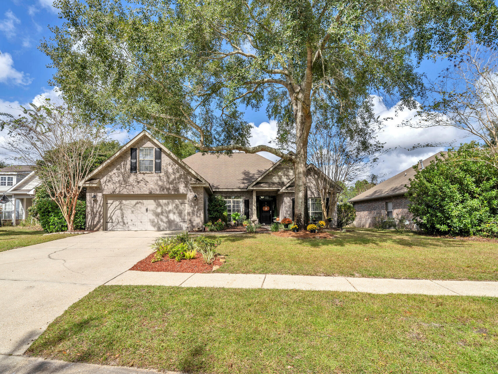 471 Symphony Way