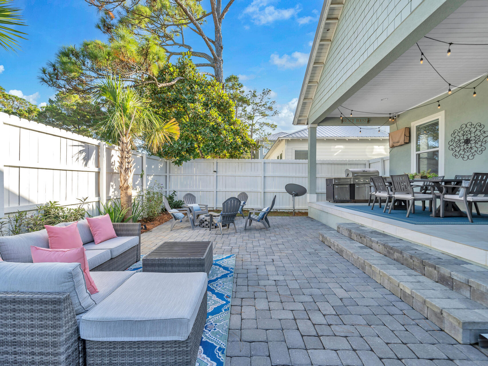 283 Lakeland Drive