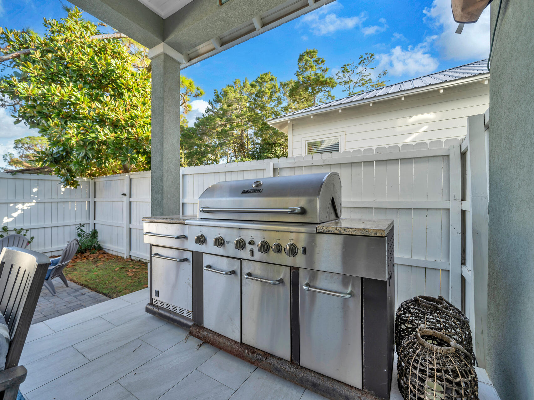283 Lakeland Drive