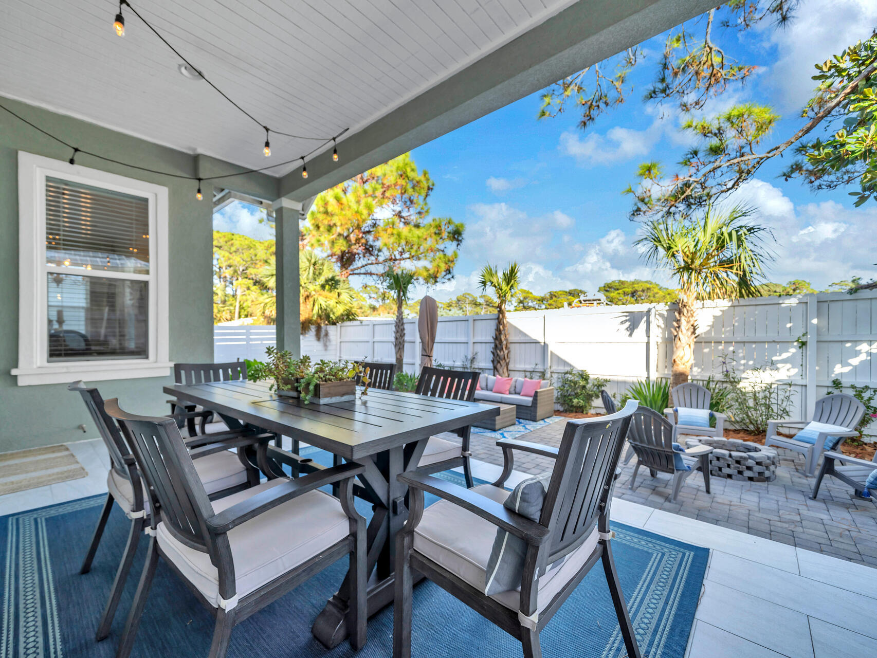 283 Lakeland Drive