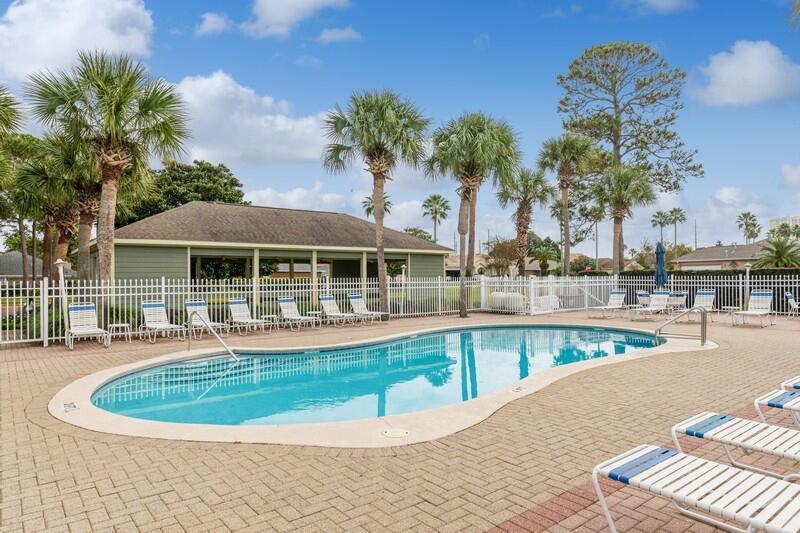70 Bay Tree Drive