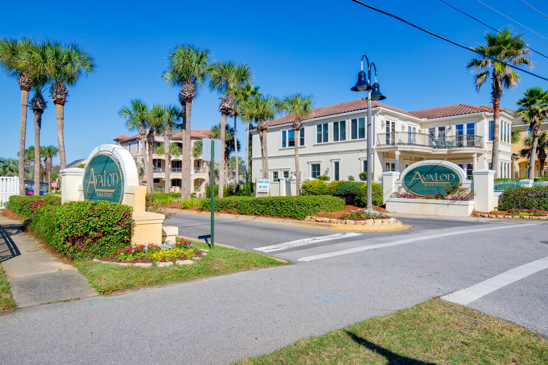 280 Avalon Boulevard