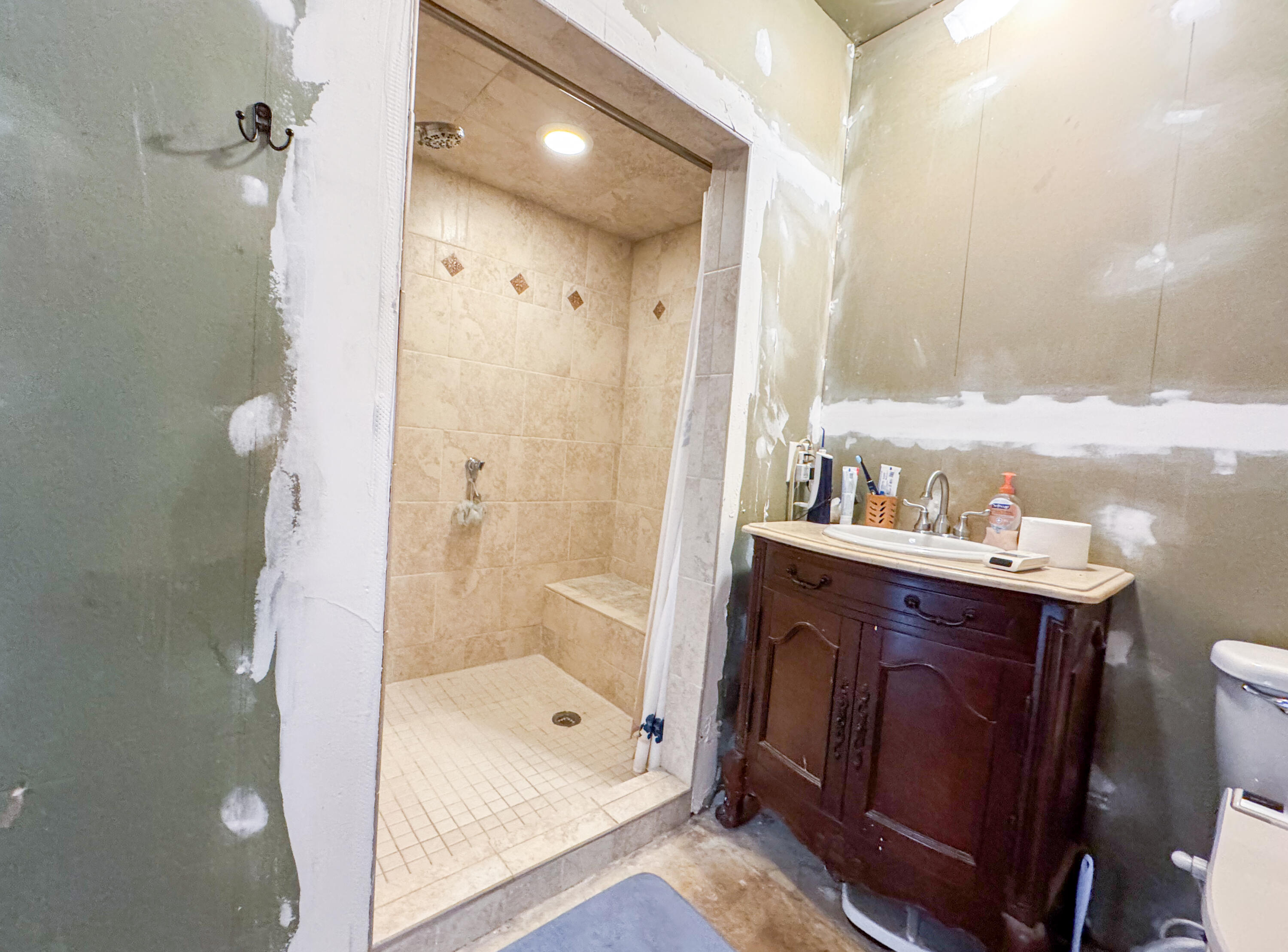 1411 28Th Street