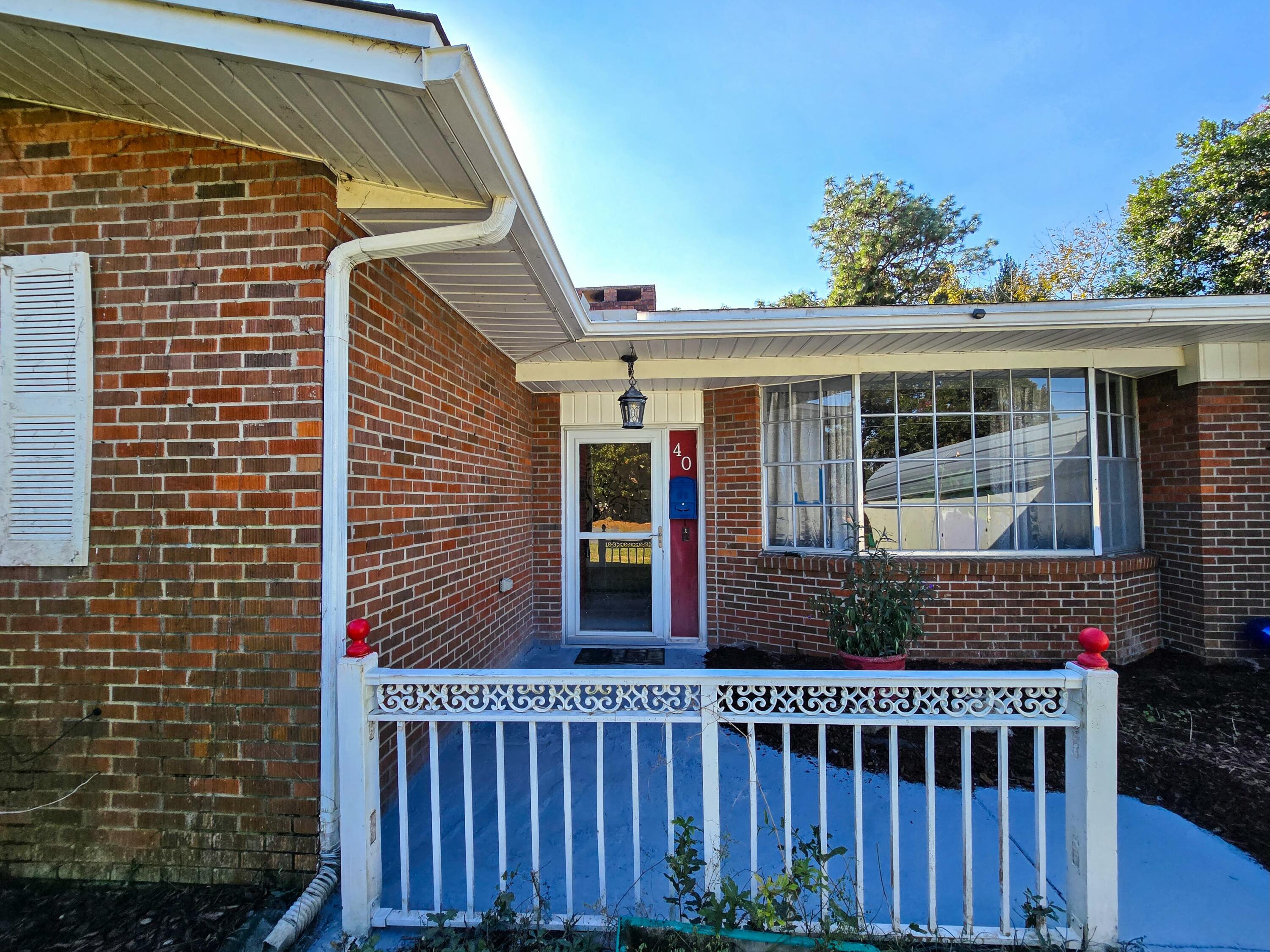 40 Maple Avenue