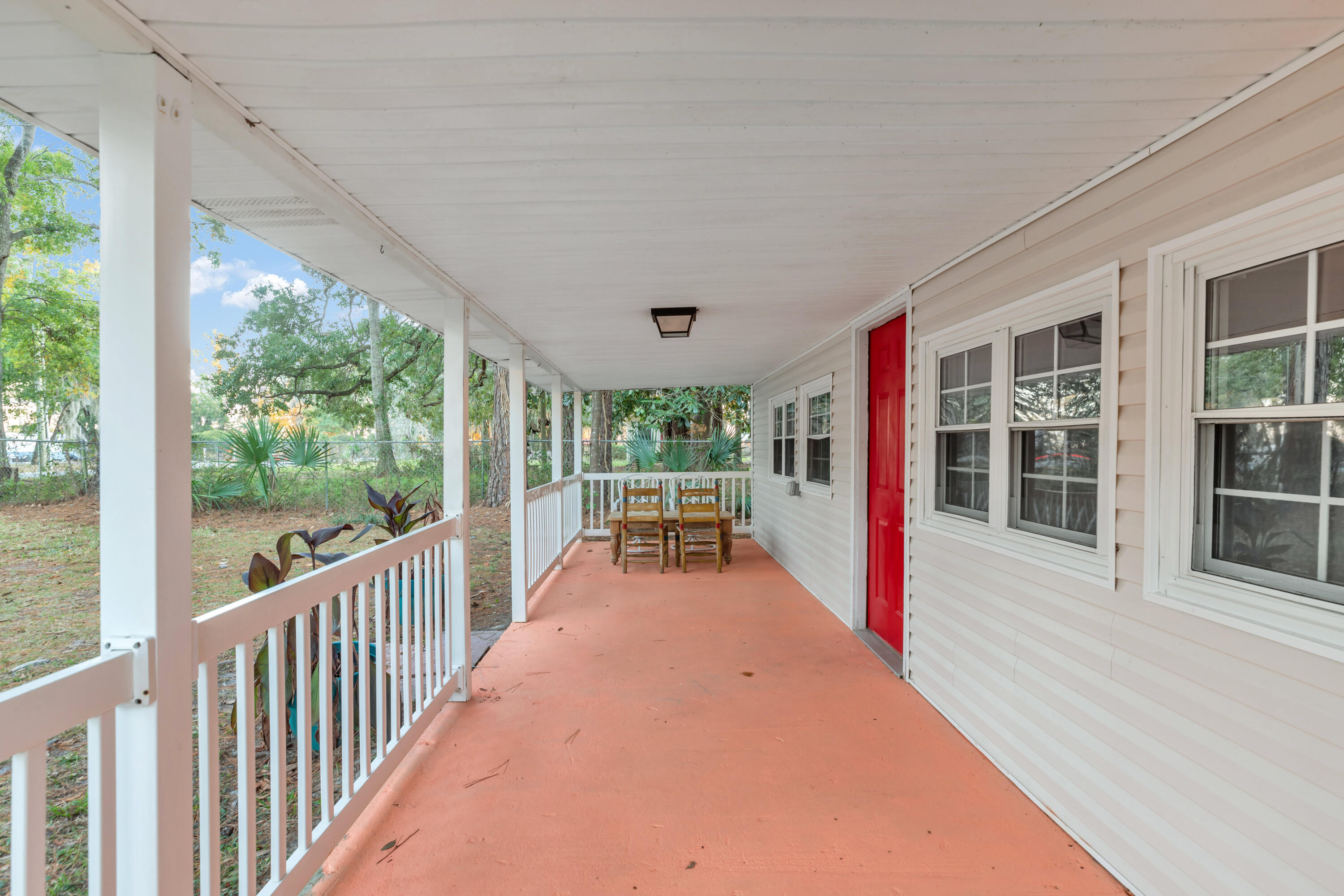 810 Mcdaniels Fishcamp Road