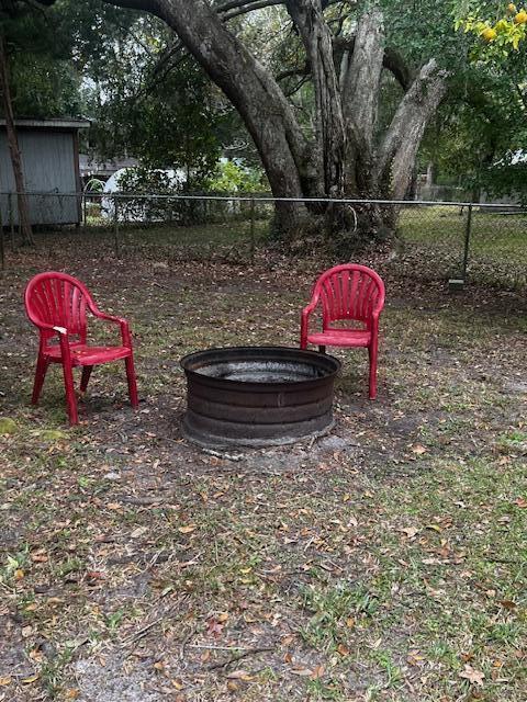 810 Mcdaniels Fishcamp Road