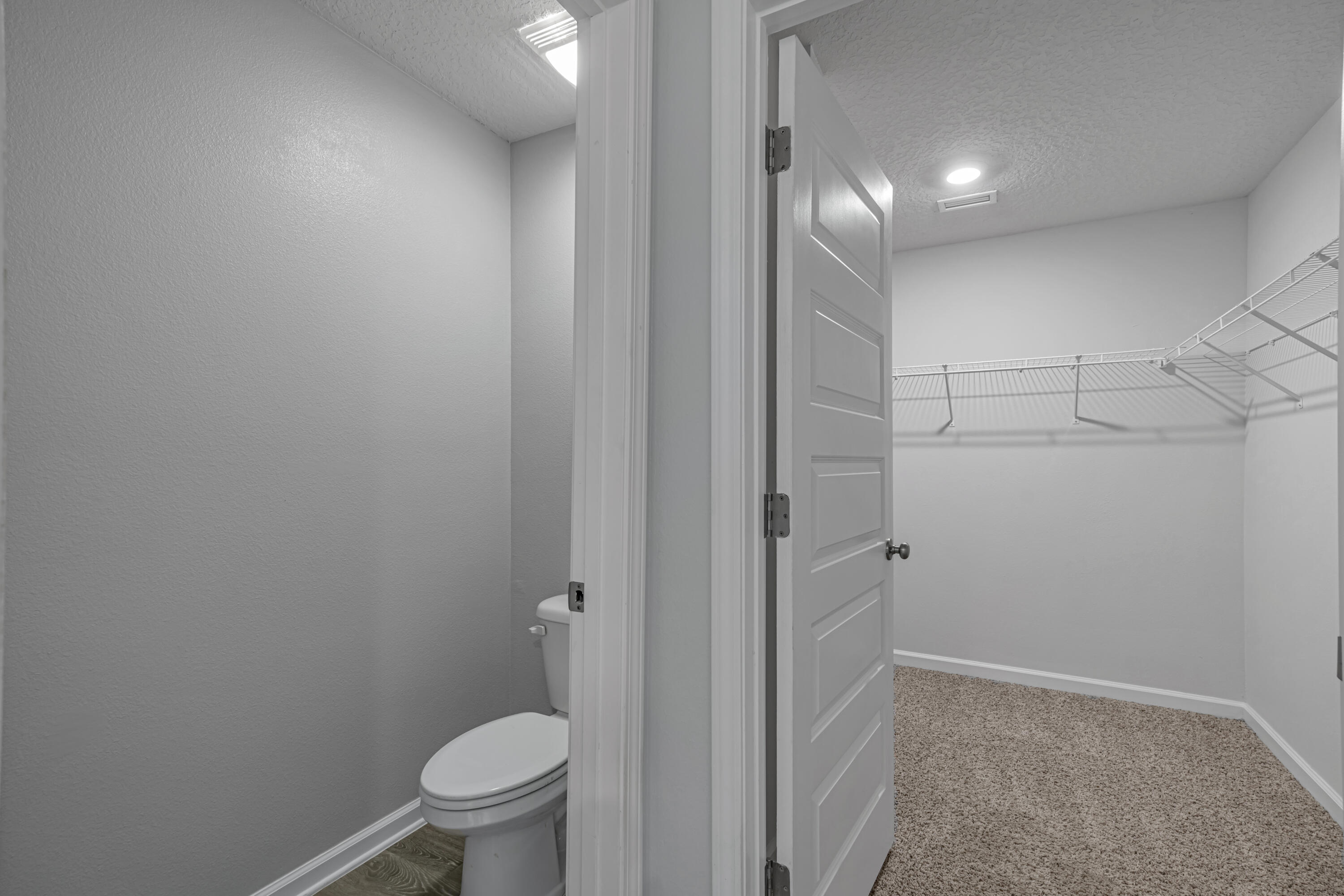 1109 Valor Walk