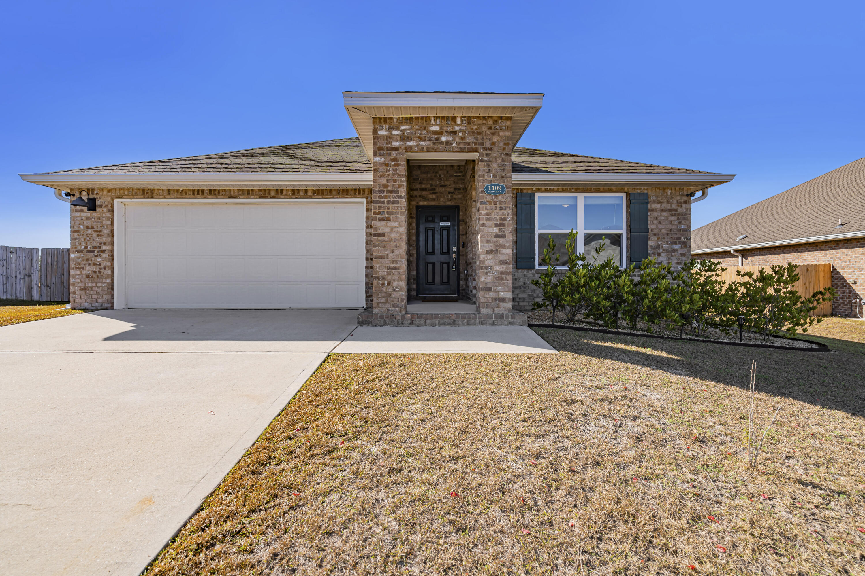 1109 Valor Walk
