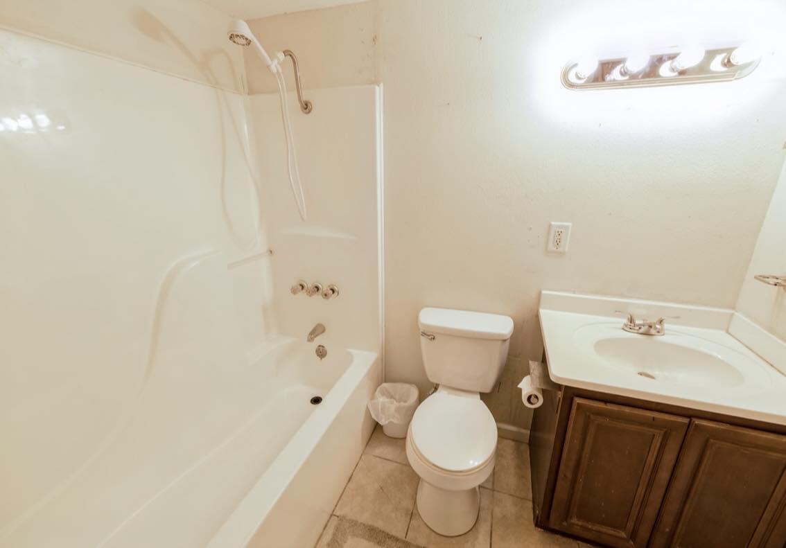 170 E Burdick Avenue, DeFuniak Springs