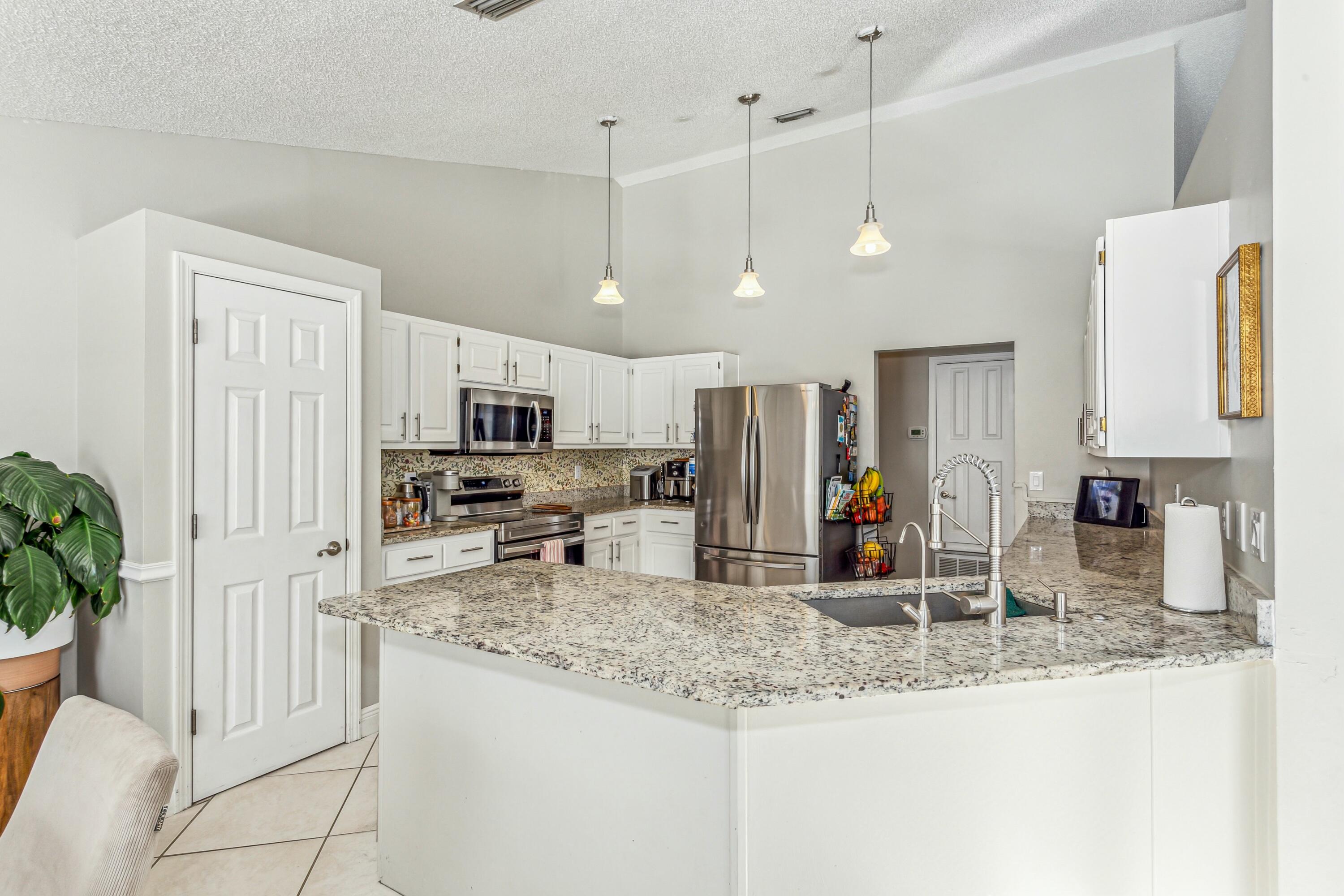 4741 Coronado Circle