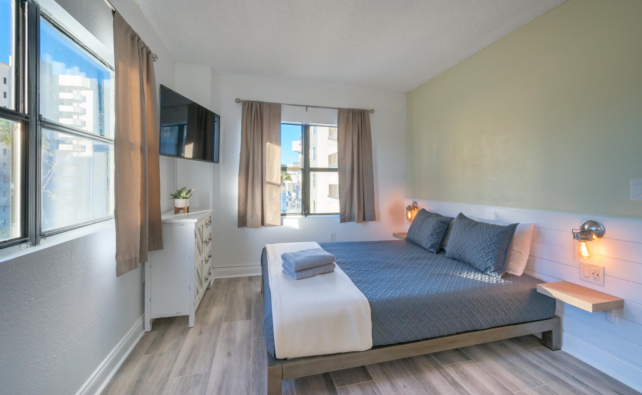 6165 Carrier Drive, 1501