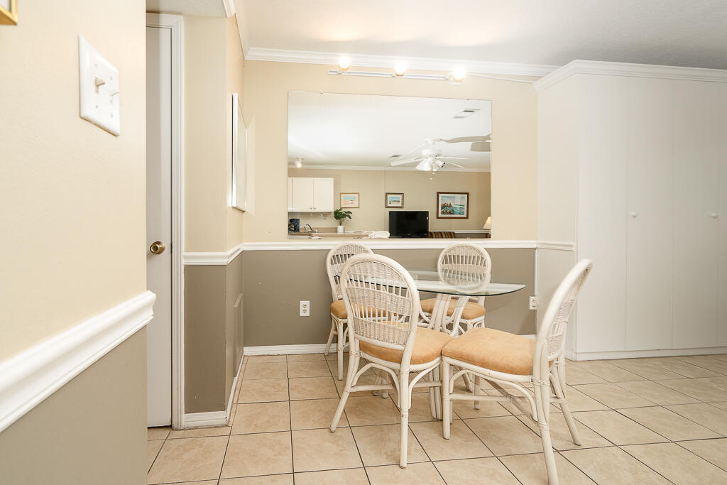 3605 E County Highway 30A, 106