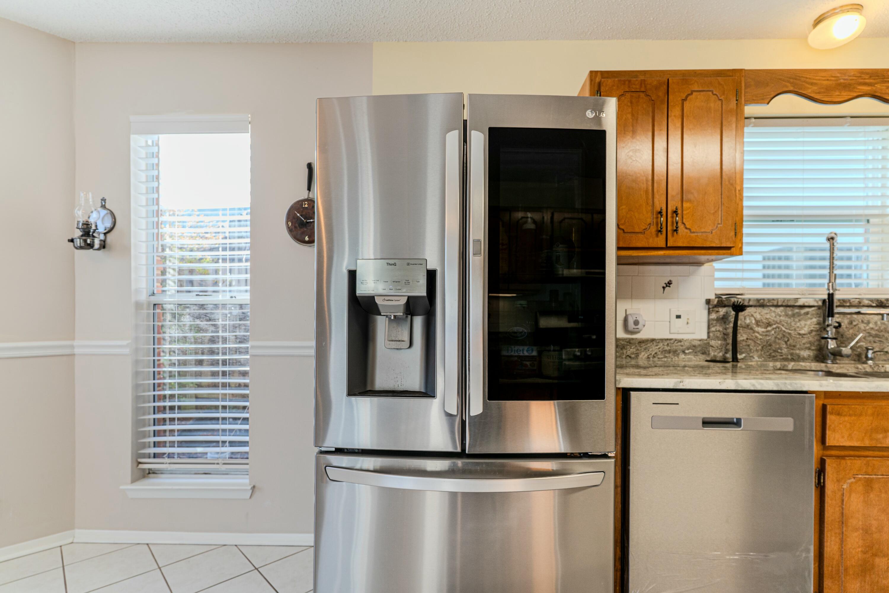 801 Sparkleberry Cove