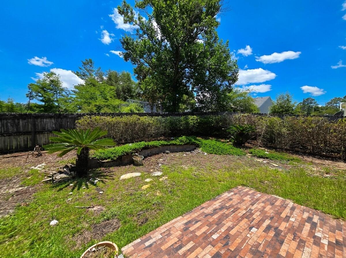 801 Sparkleberry Cove