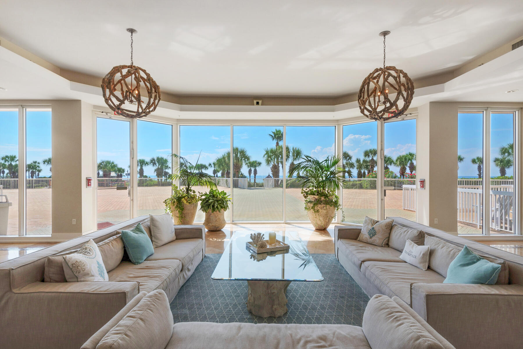 15200 Emerald Coast Parkway UNIT 605