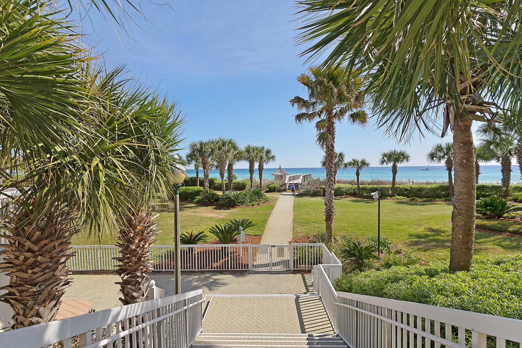 15200 Emerald Coast Parkway UNIT 605