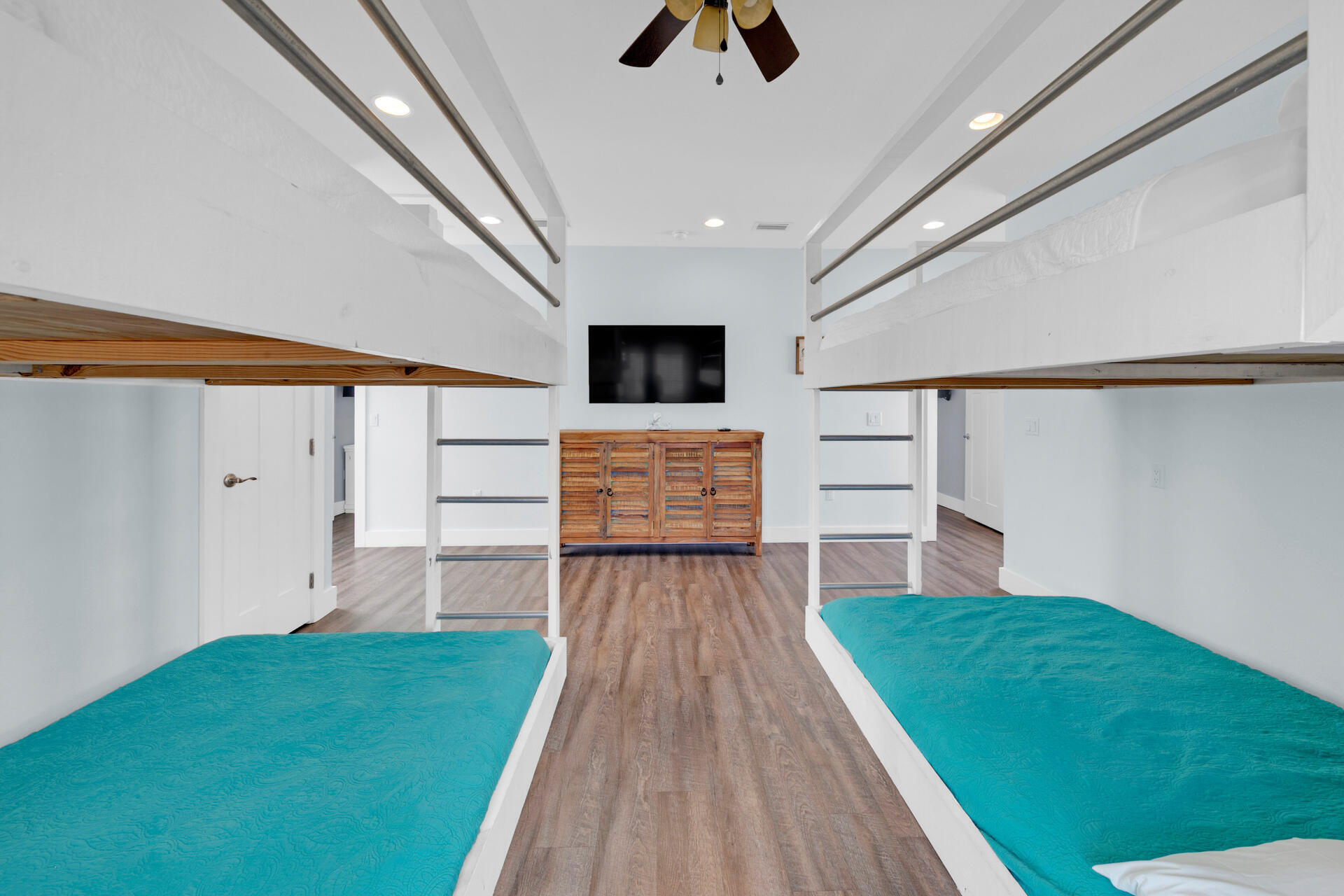 28 Sundance Court