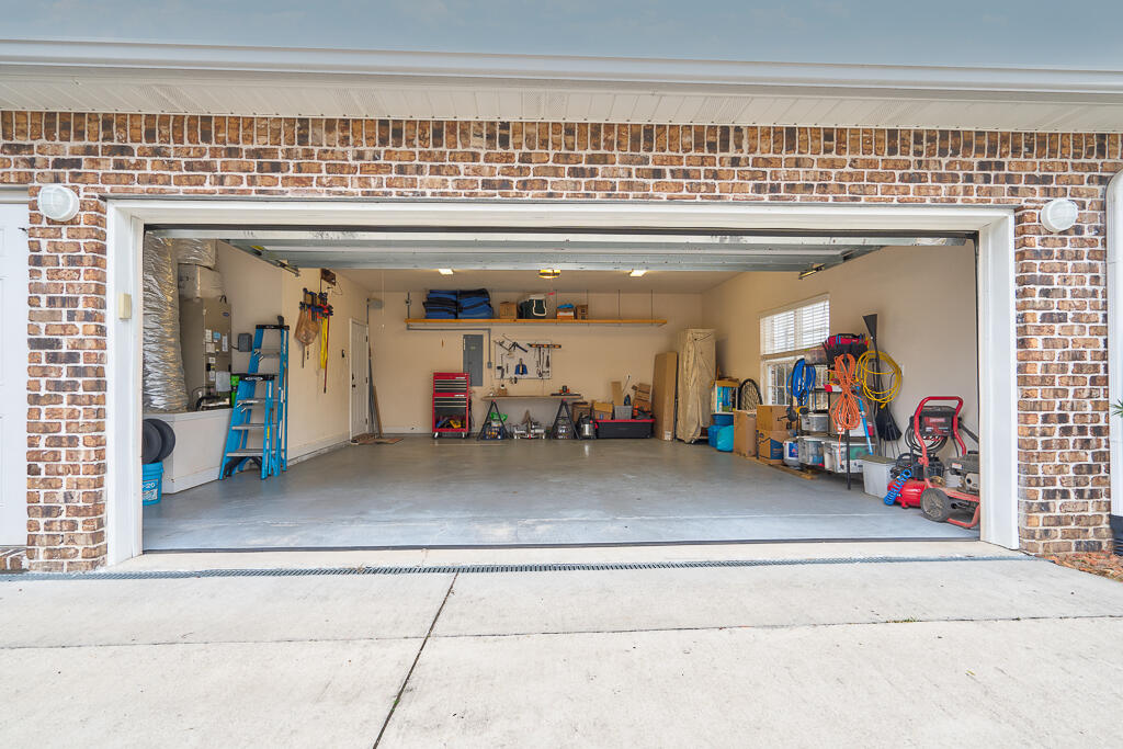 5781 Wayne Rogers Road