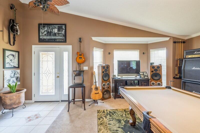 4663 Sunsail Circle