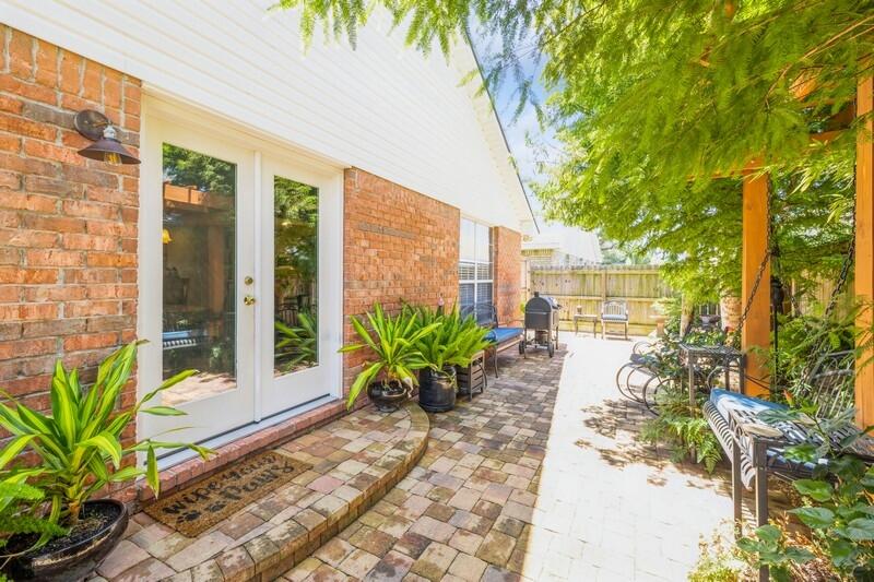 4663 Sunsail Circle