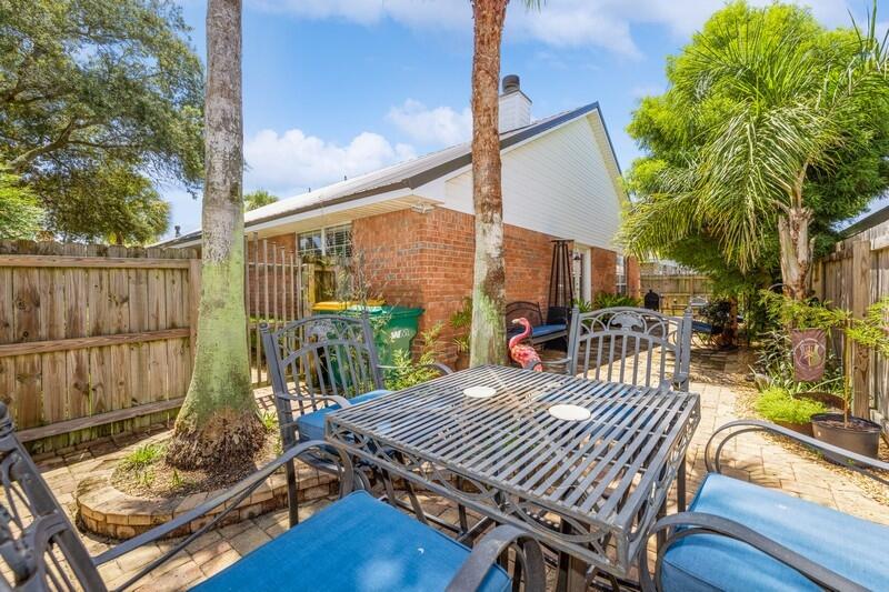 4663 Sunsail Circle