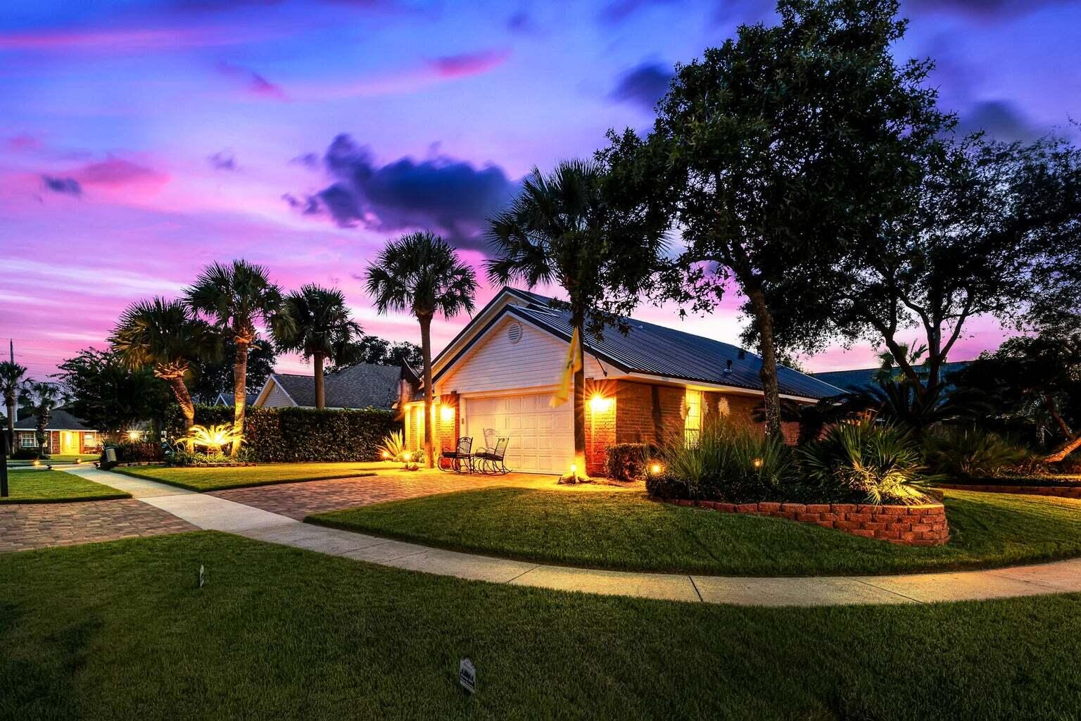 4663 Sunsail Circle