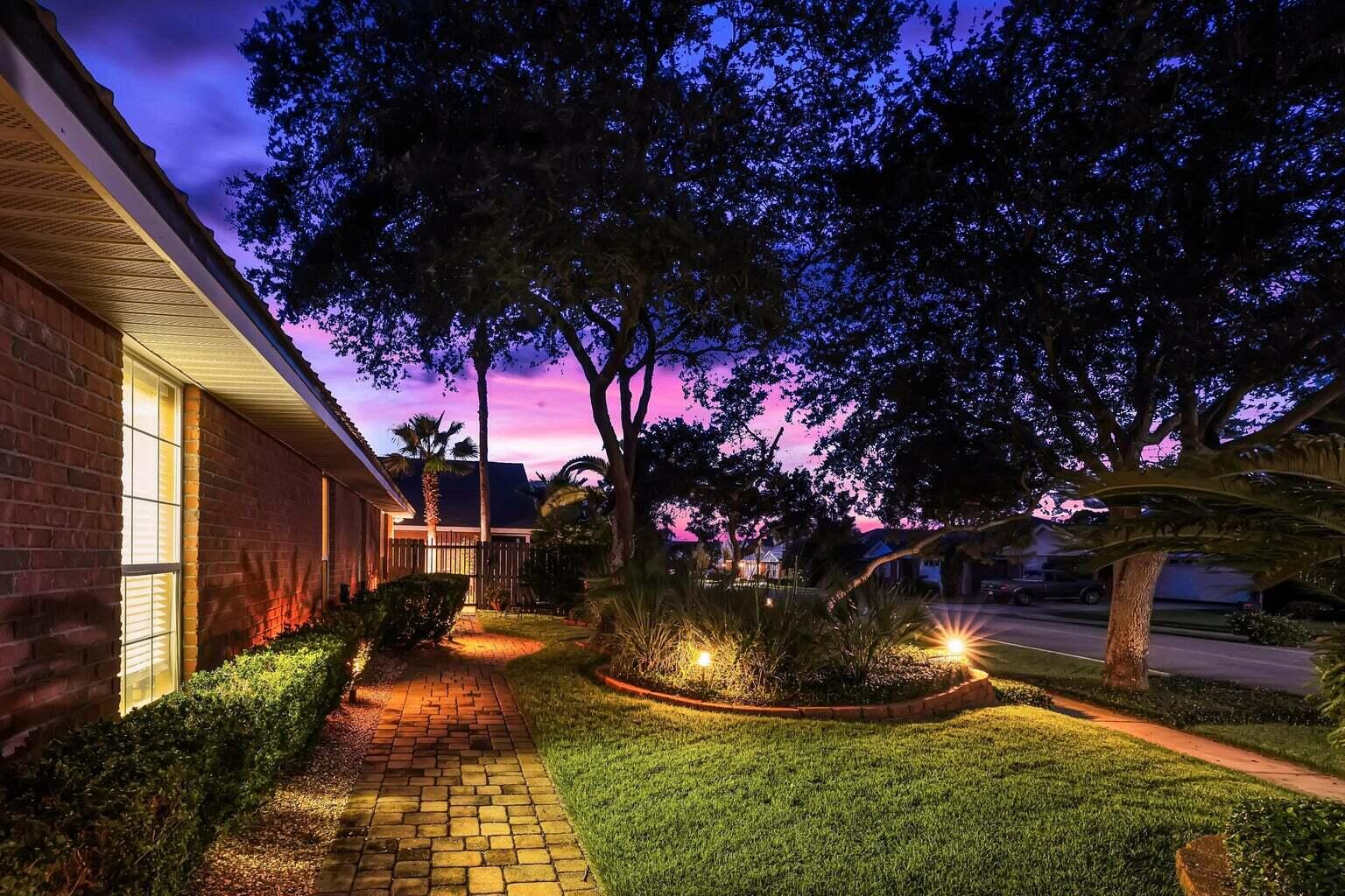 4663 Sunsail Circle