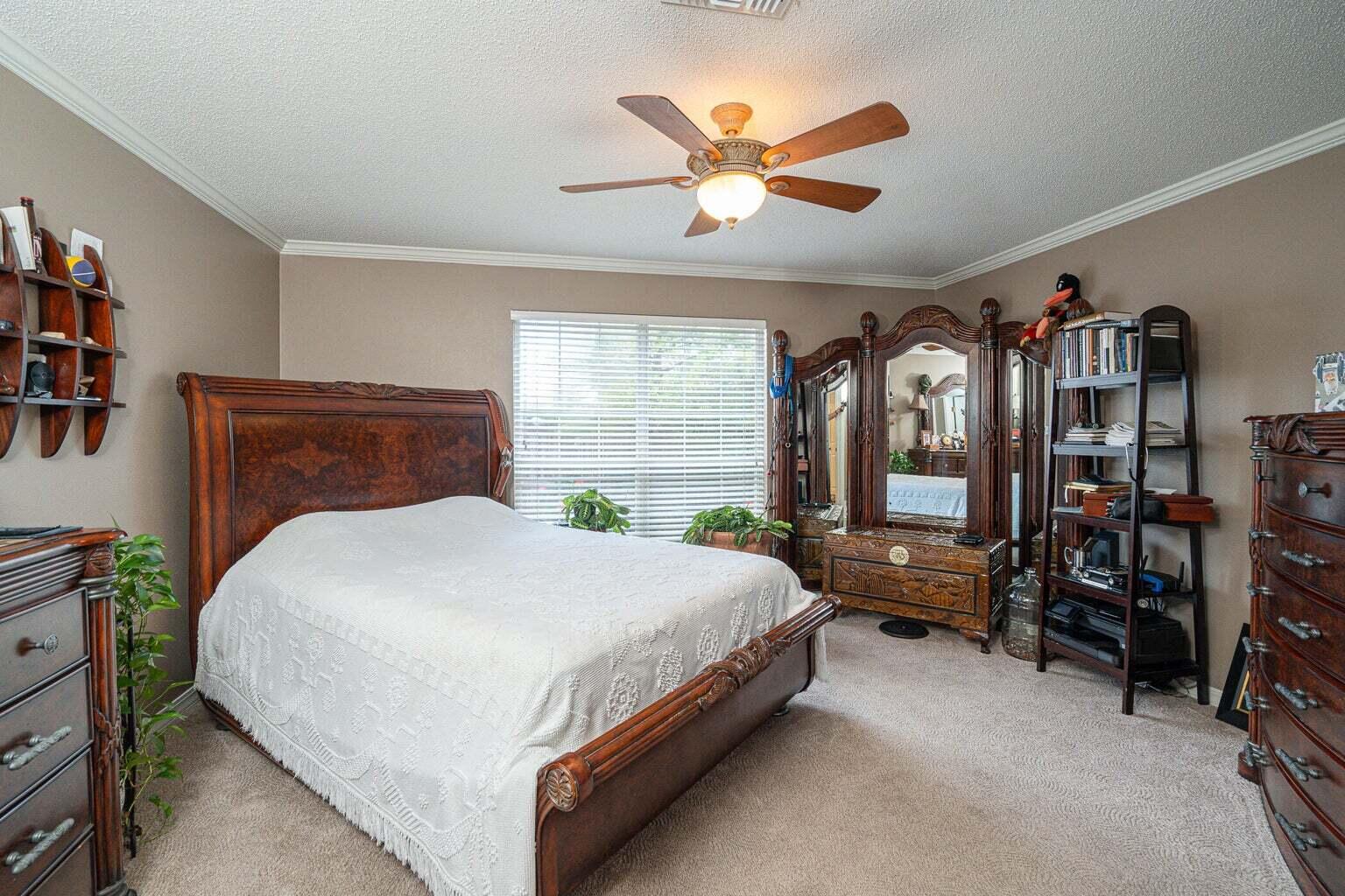 4663 Sunsail Circle