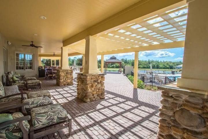 68 Camellia Court