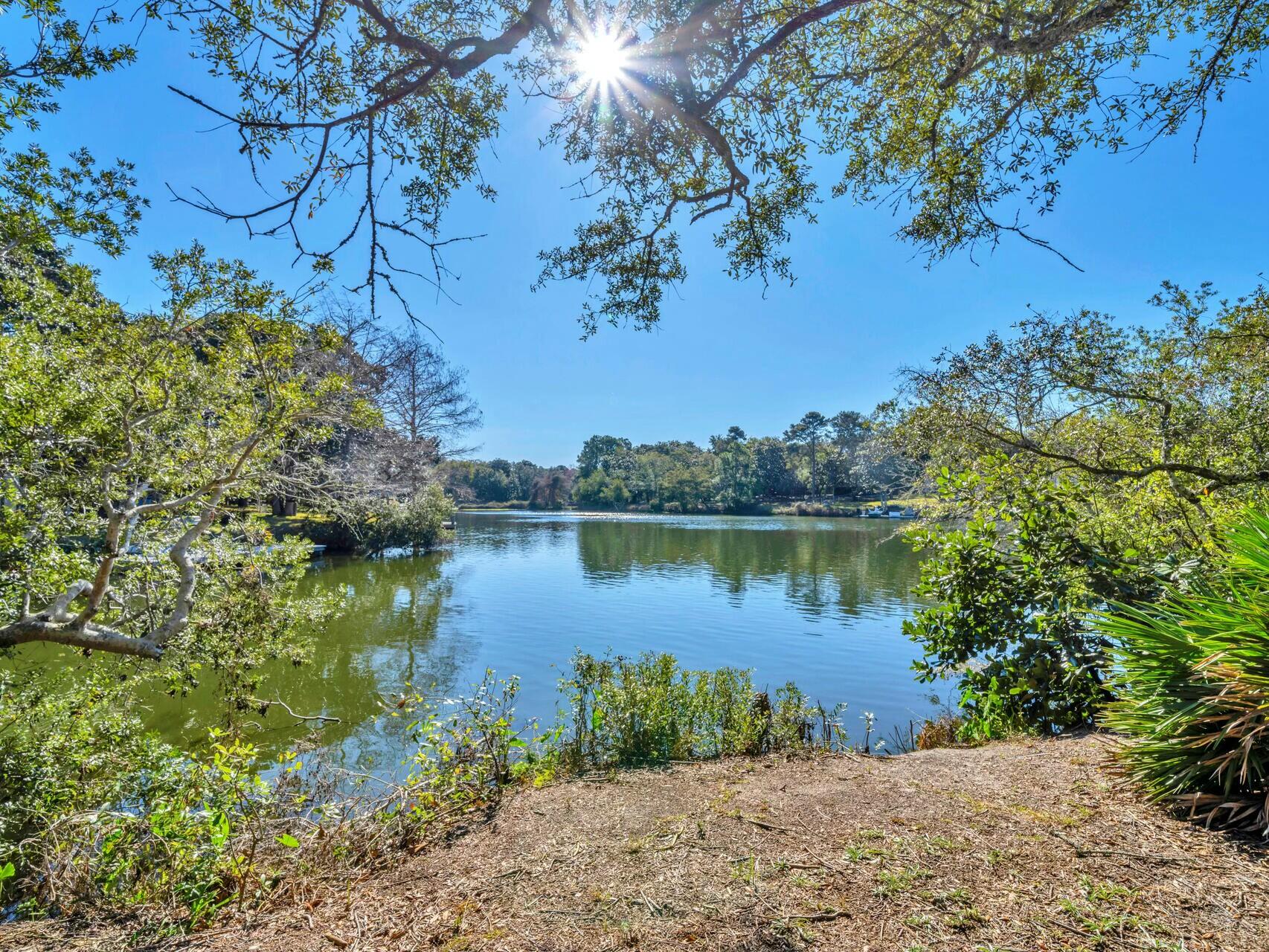 808 Dawn Lane