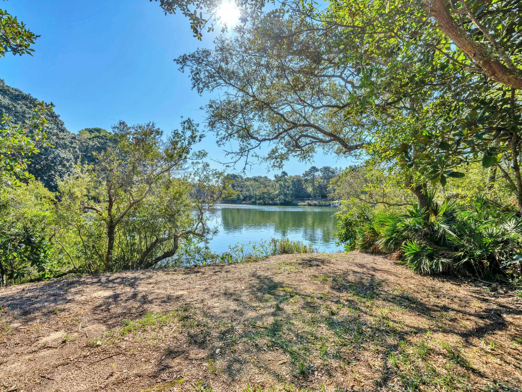 808 Dawn Lane