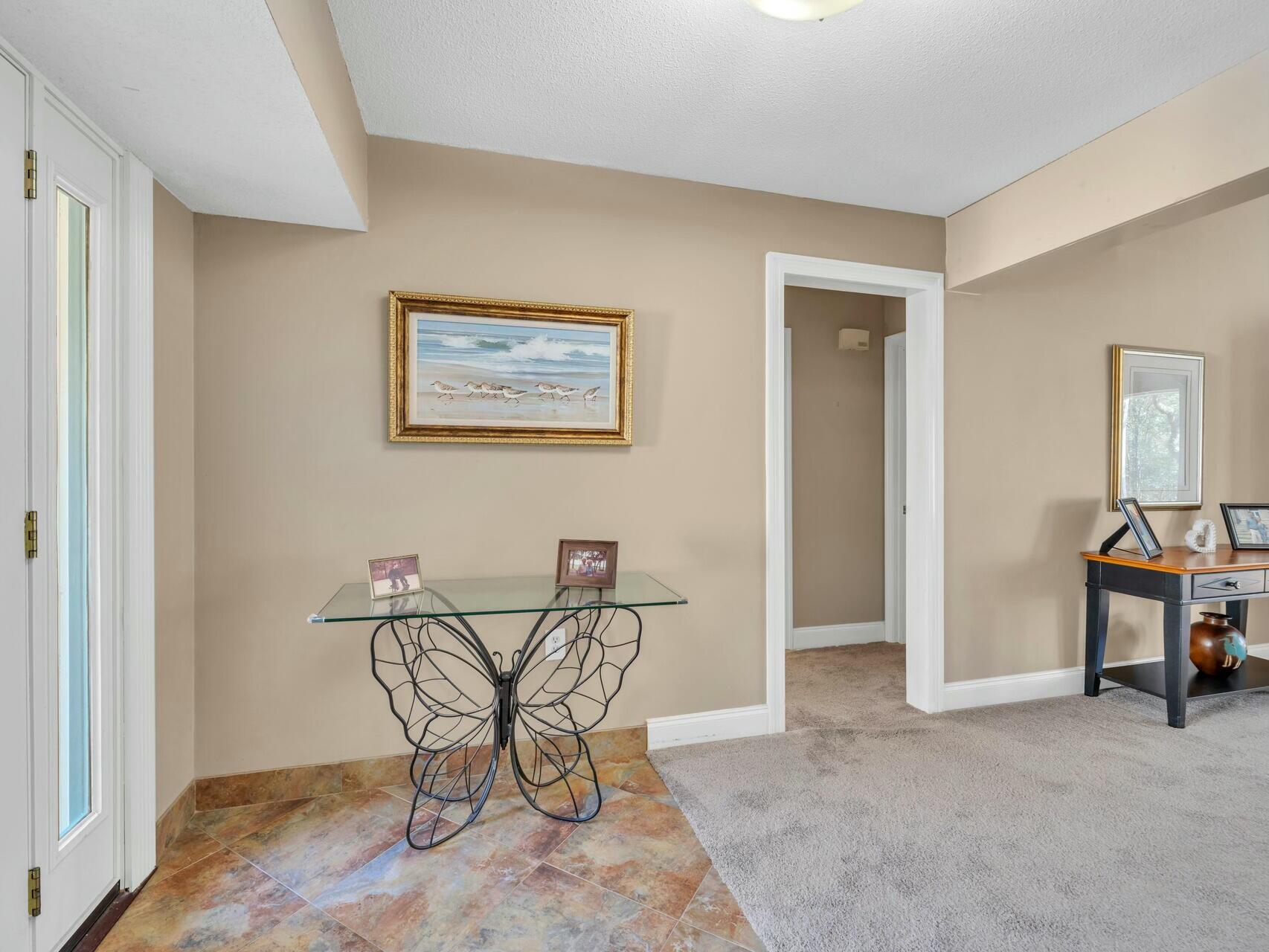 808 Dawn Lane
