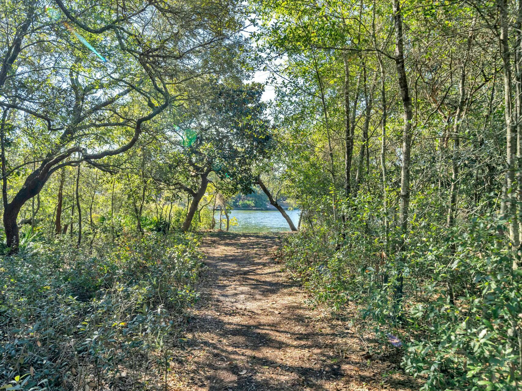 808 Dawn Lane