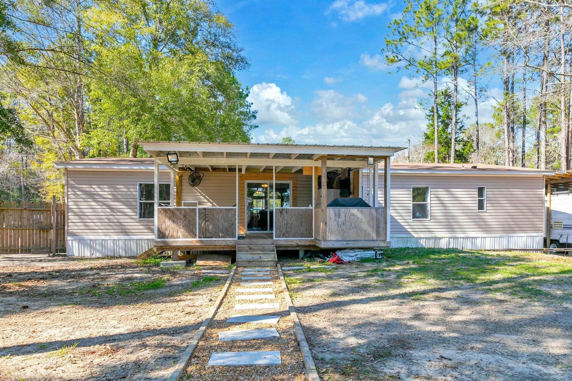 64 Creekside Waterview Court