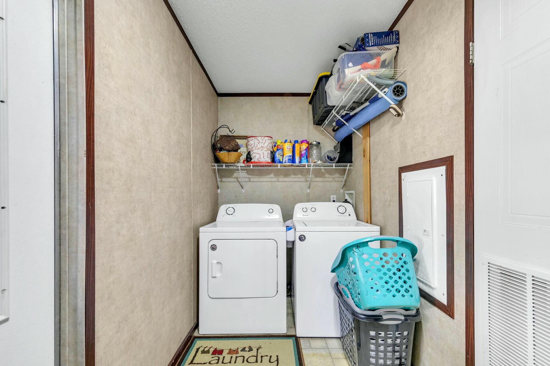 64 Creekside Waterview Court