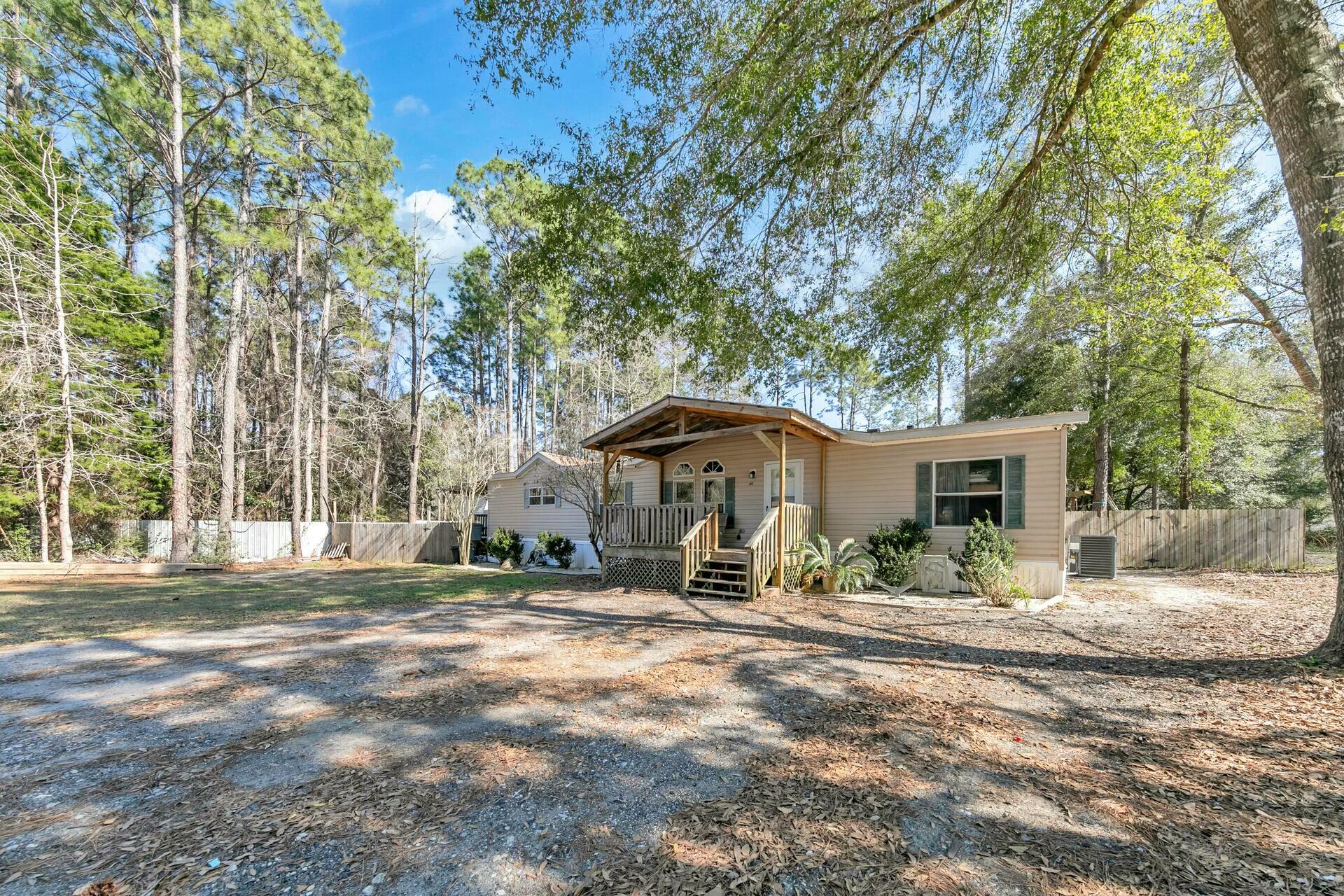 64 Creekside Waterview Court